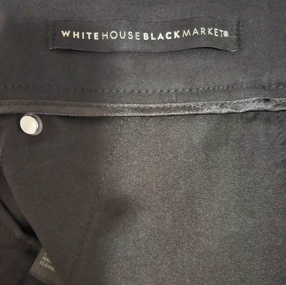 WHBM 5" Classic Black Shorts. - Picture 4 of 4